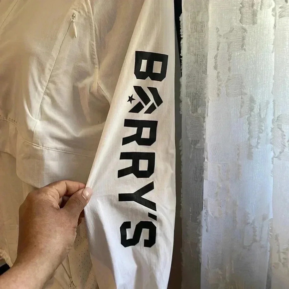 Lululemon jacket y coat for women’s - Picture 8 of 16